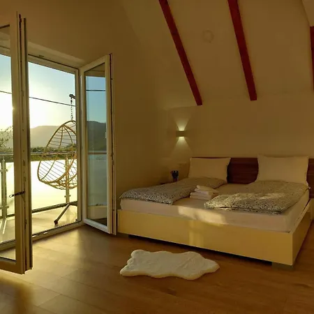 Vikendica Dijana Ramsko Jezero Holiday home Ploca